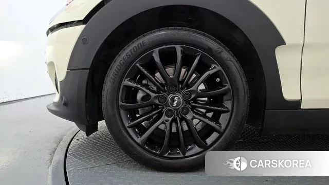 Mini Cooper Clubman id 3012721 из Кореи 15