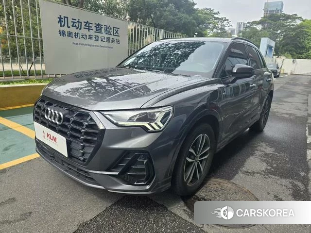 Audi Q3 2021 Темно-серый из Китая, фото 5