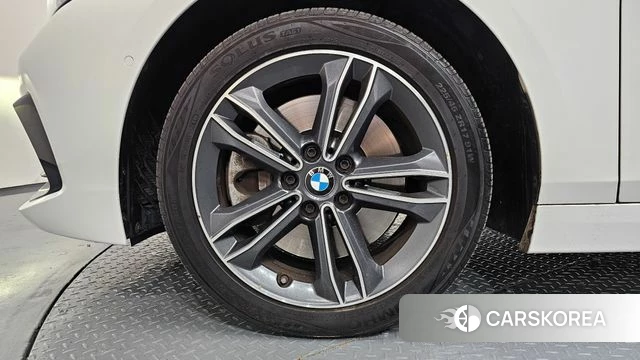 BMW 1 Series (F40) id 4745776 из Кореи 15