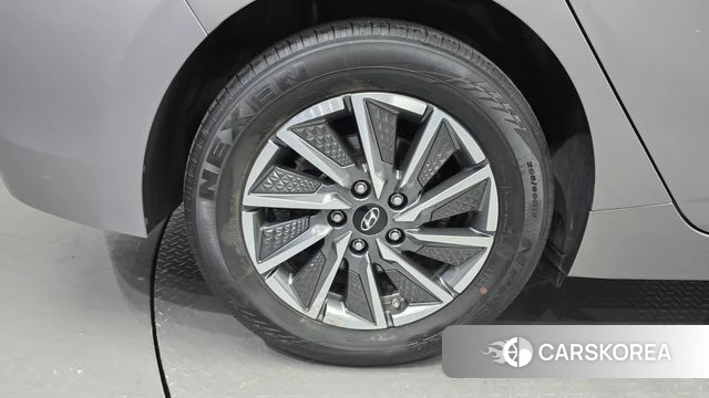 Hyundai The New Ionic Electric id 4424550 из Кореи 15
