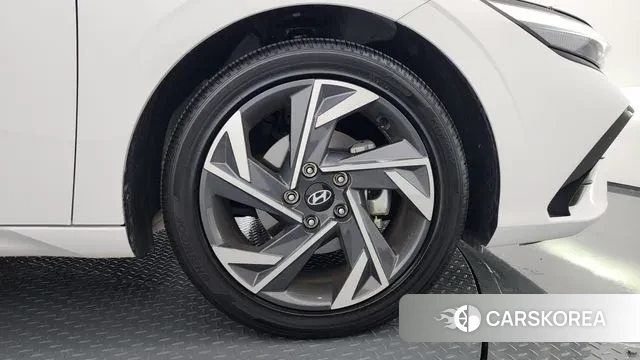 Hyundai The New Avante (CN7) id 3267241 из Кореи 15