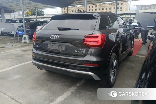 Audi Q2L id 4265882 из Китая 12