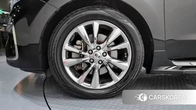 Kia The New Carnival id 3661272 из Кореи 15