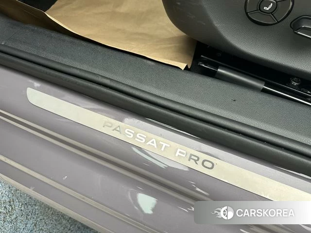 Volkswagen Passat id 4238216 из Китая 20