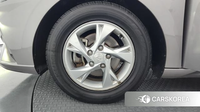 Hyundai Avante (CN7) id 4708115 из Кореи 29