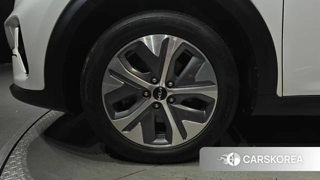 Kia Niro Plus id 4692265 из Кореи 15