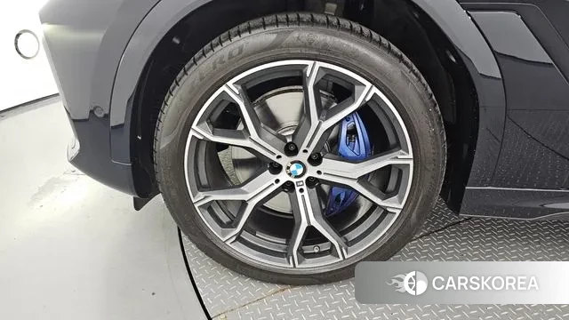 BMW X6 (G06) id 3059791 из Кореи 15