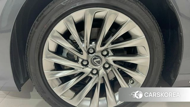 Lexus ES300h 7th generation id 4767320 из Кореи 9