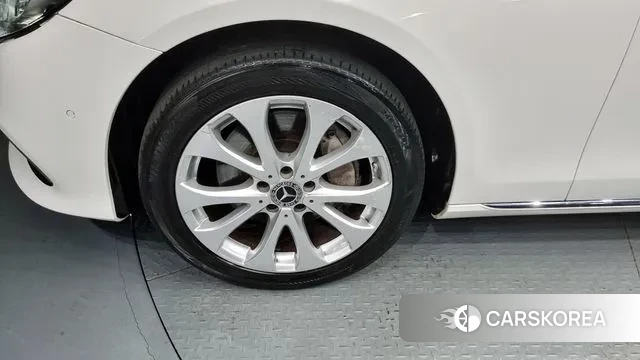 Mercedes-Benz E-Class W213 id 2981045 из Кореи 15