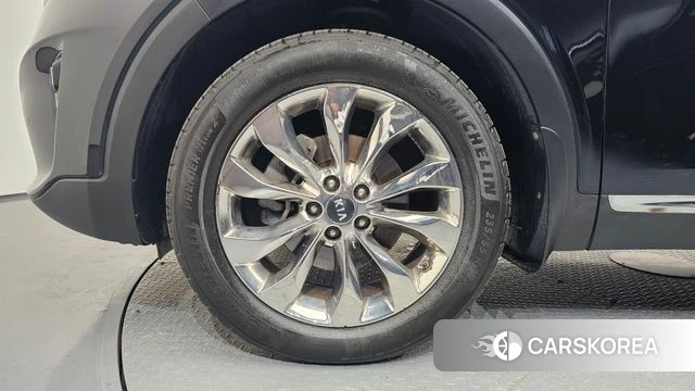 Kia The New Sorento id 4557997 из Кореи 15