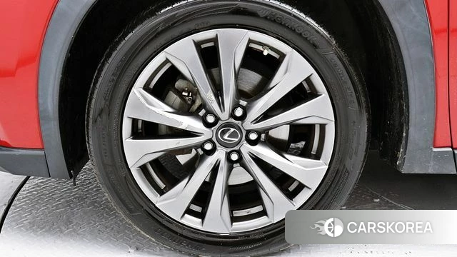 Lexus UX250h id 4317489 из Кореи 15