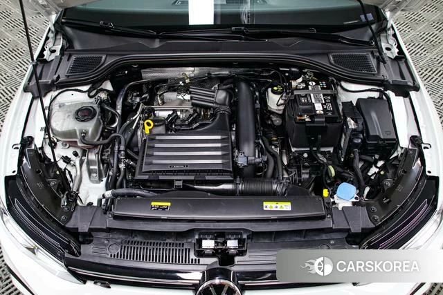 Volkswagen Golf id 4275602 из Китая 19