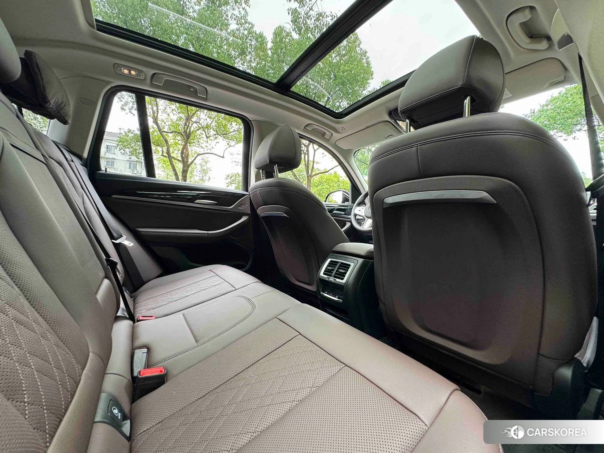 BMW X3 id 4485445 из Китая 12