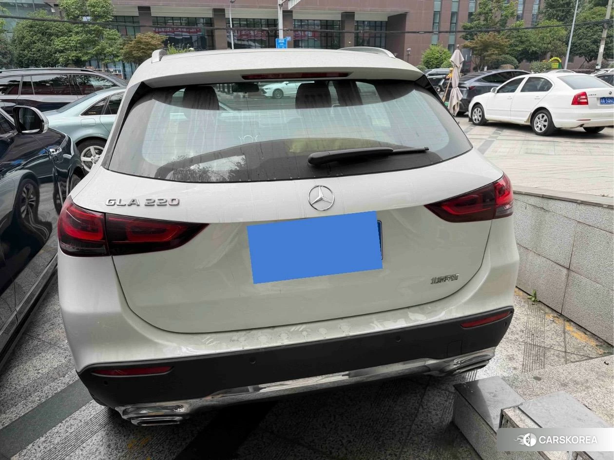 Mercedes-Benz GLA 2022 Белый из Китая, фото 5