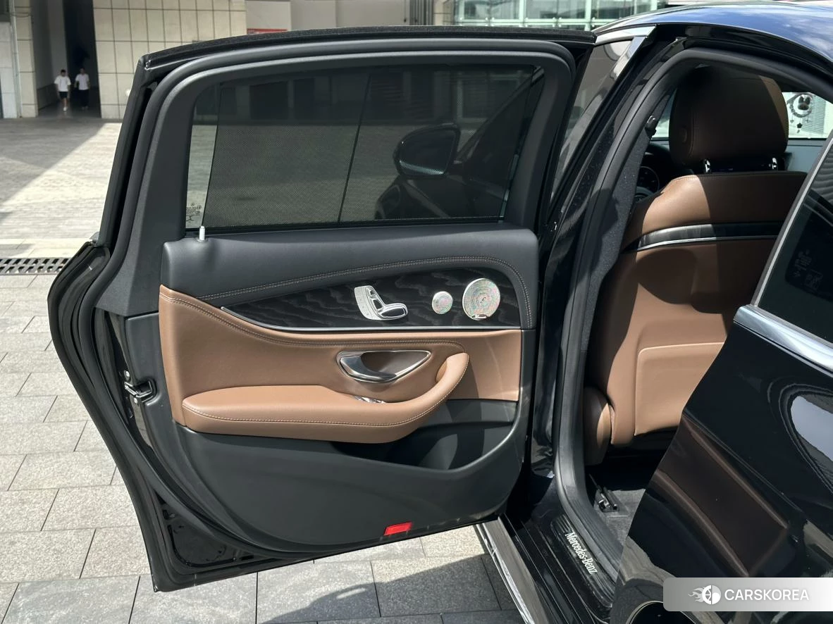 Mercedes-Benz E-class id 4441113 из Китая 11