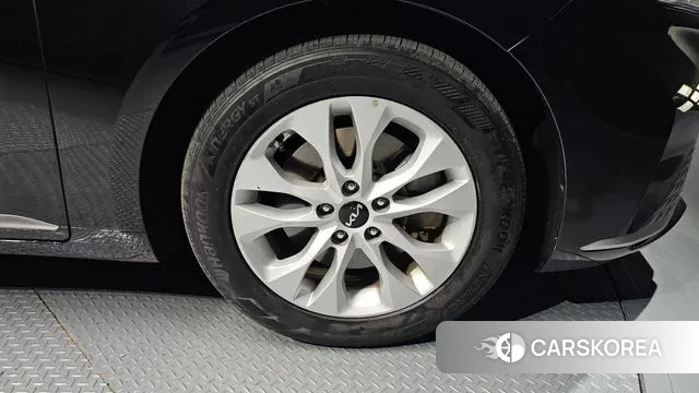 Kia K8 id 3433000 из Кореи 15