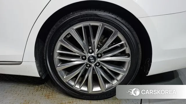 Hyundai Grandeur IG id 3034125 из Кореи 15