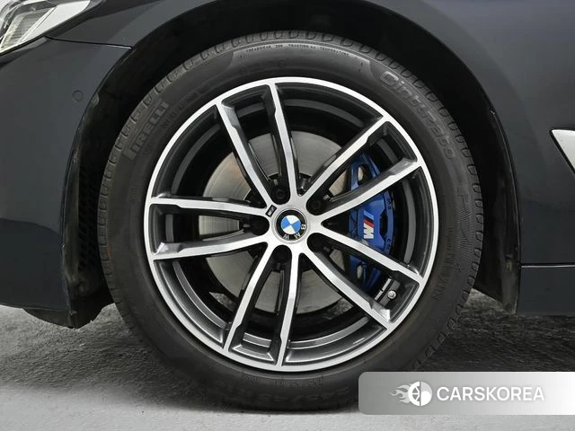 BMW 5 Series (G30) id 3864735 из Кореи 15