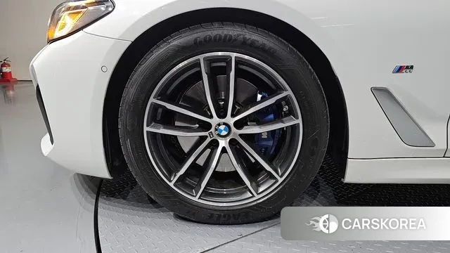 BMW 5 Series (G30) id 3620440 из Кореи 15