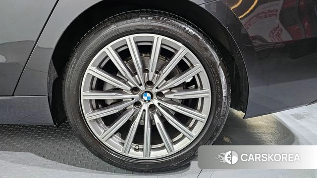 BMW 6 Series GT (G32) id 3795978 из Кореи 15