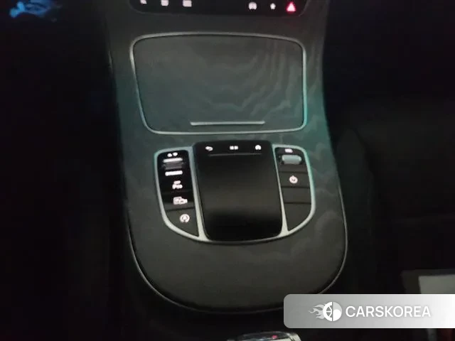 Mercedes-Benz E-Class W213 2023 Белый из Кореи, фото 5