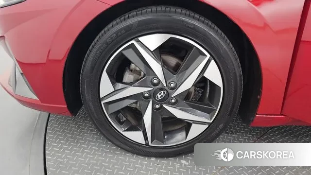 Hyundai Avante (CN7) id 2976205 из Кореи 15