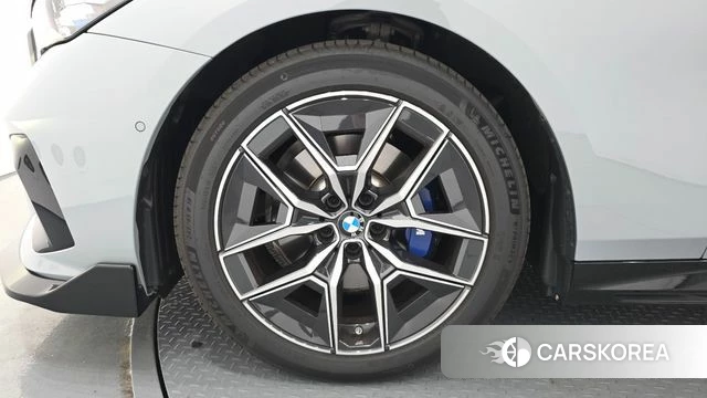 BMW 5 Series (G60) id 4695735 из Кореи 15