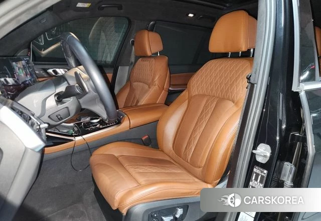 BMW X7 (G07) 2023 Черный из Кореи, фото 6