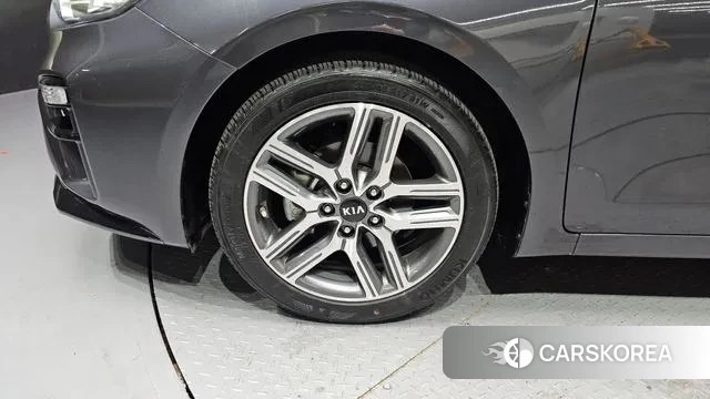 Kia Come New K3 id 3557431 из Кореи 15