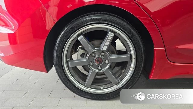Hyundai Avante AD id 4530804 из Кореи 27