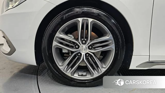 Hyundai Grandeur IG id 4530905 из Кореи 32