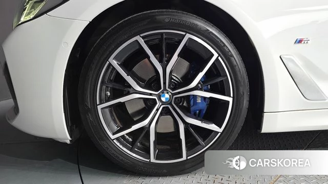 BMW 5 Series (G30) id 4671344 из Кореи 15