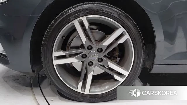 Audi A4 (B9) id 3525869 из Кореи 15