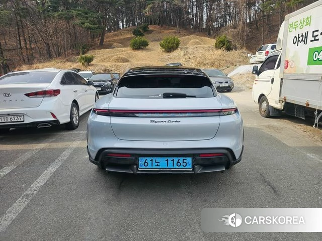 Porsche Taycan id 3857329 из Кореи 12