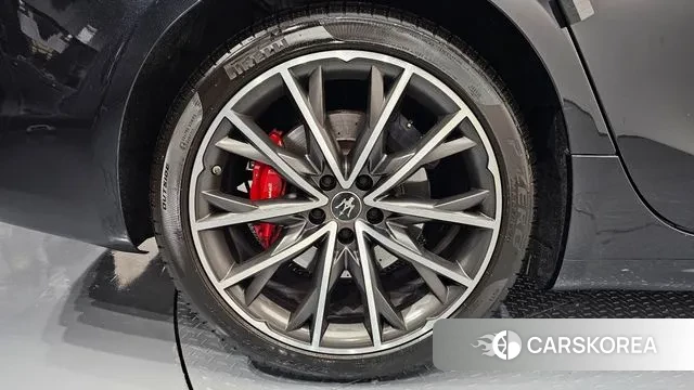 Maserati Ghibli id 3406139 из Кореи 15