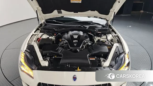 Maserati Quattroporte id 3037583 из Кореи 15