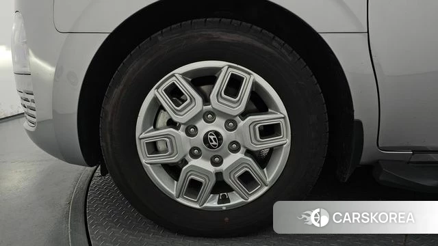Hyundai Staria id 4507455 из Кореи 15