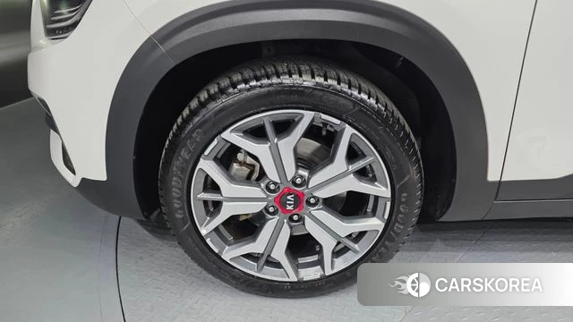 Kia Seltos id 3942334 из Кореи 15