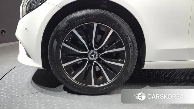 Mercedes-Benz C-Class W205 id 2961144 из Кореи 15