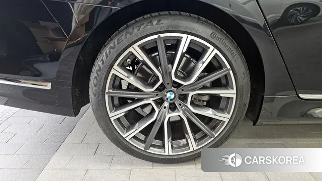 BMW 7 Series (G11) id 2901201 из Кореи 15