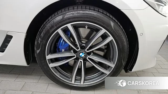 BMW 6 Series GT (G32) id 3377369 из Кореи 15