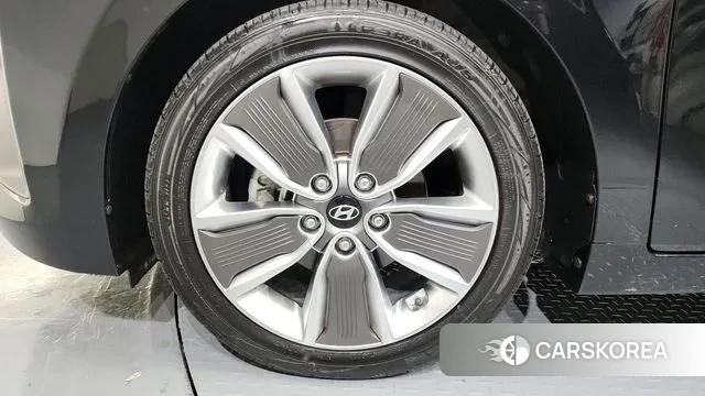 Hyundai Ionic Hybrid id 3464980 из Кореи 15