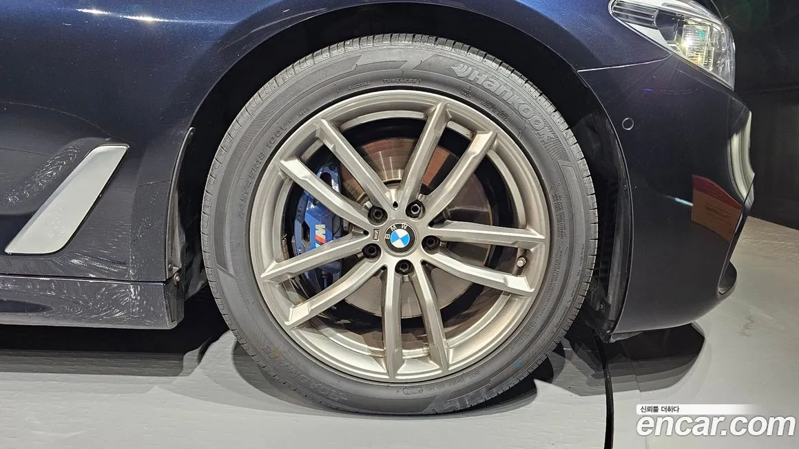 BMW 5 Series (G30) id 1798898 из Кореи 15