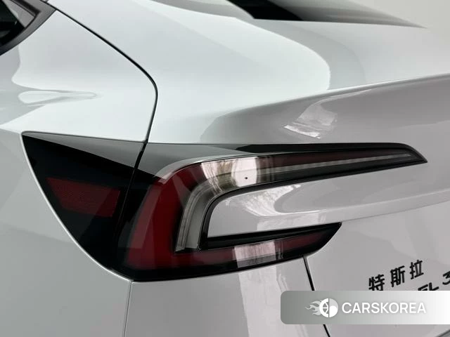 Tesla Model 3 id 3920670 из Китая 15