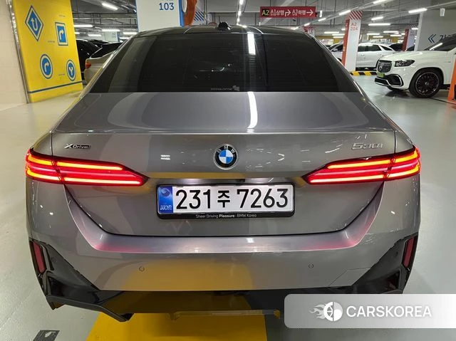 BMW 5 Series (G60) id 4532878 из Кореи 14