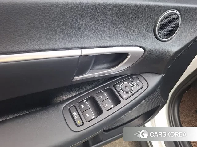 Hyundai Sonata (DN8) id 3233144 из Кореи 14