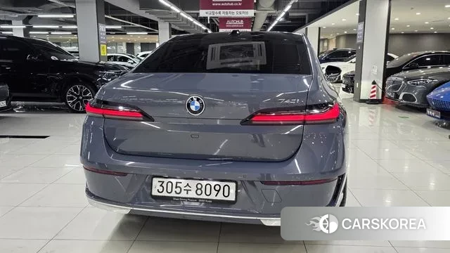 BMW 7 Series (G70) id 3751588 из Кореи 15