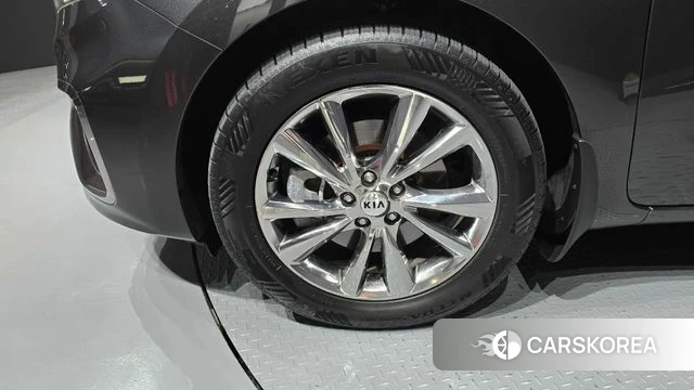 Kia The New Carnival id 4703026 из Кореи 15