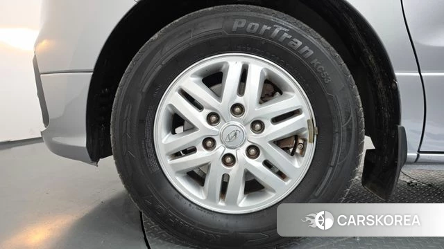 Hyundai The New Grand Starex id 4849850 из Кореи 25