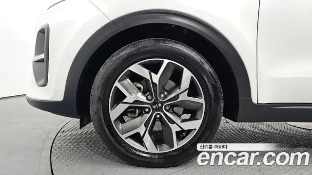 Kia Sportage The Bold id 2380375 из Кореи 15